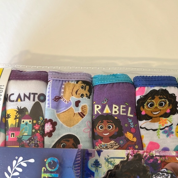 Disney, Encanto theme, 7pk girls briefs, size 8. - Picture 4 of 4